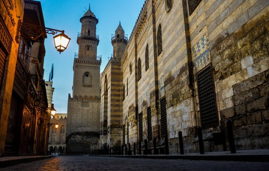 MERCADO KHAN EL-KHALILI & El Cairo Antiguo – Tour del Patrimonio Islámico y Copto