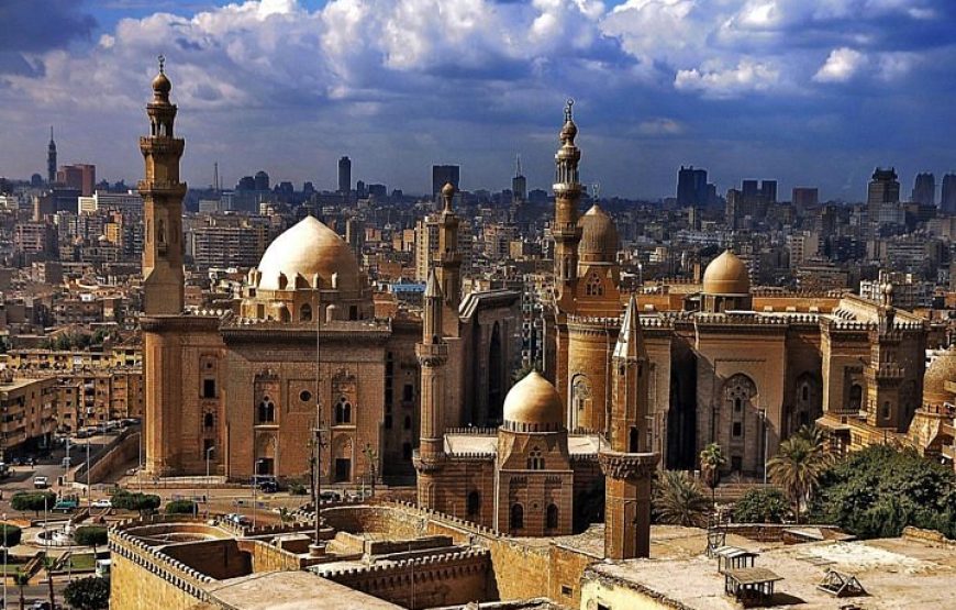 MERCADO KHAN EL-KHALILI & El Cairo Antiguo – Tour del Patrimonio Islámico y Copto