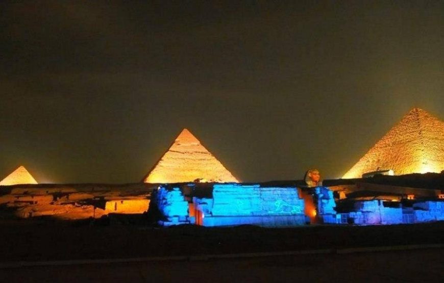 Experiencia de Cena y Espectáculo de Luces en las Pirámides de Guiza