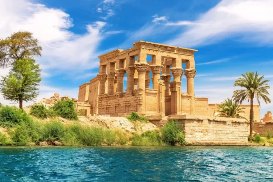 Nile Cruise Standard 4 Days 3 Nights | Aswan to Luxor Egypt Tour